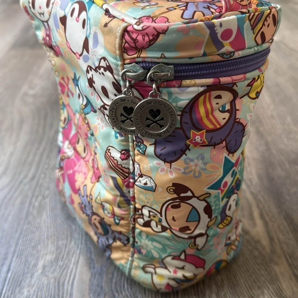 Jujube Bag Blue Perky Tokidoki Fuel Cell Bottle Bag Lunch Pail - Picture 2 of 10